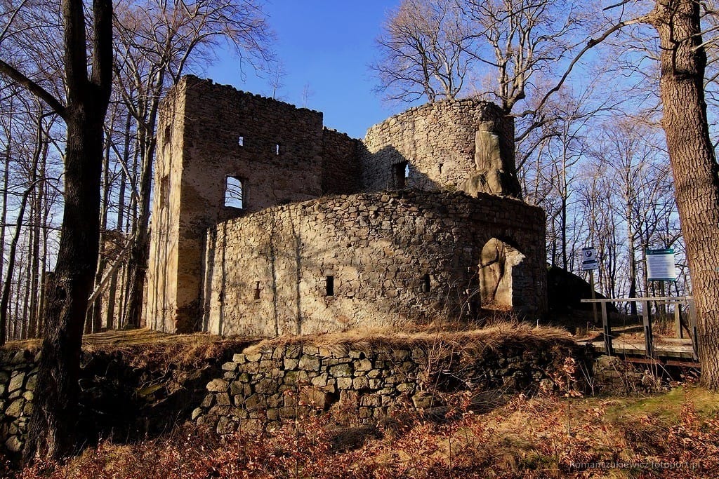 Zamek Bolczów w Rudawach Janowickich